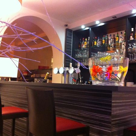 Albert Premier Hotel Bagnoles-de-l'Orne Luaran gambar